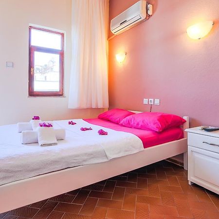 Saray Pansiyon Kaş Extérieur photo